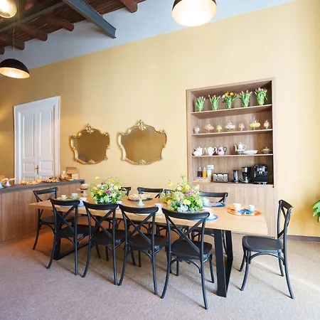 Palazzo Pandola - Luxury Pensión Nápoles